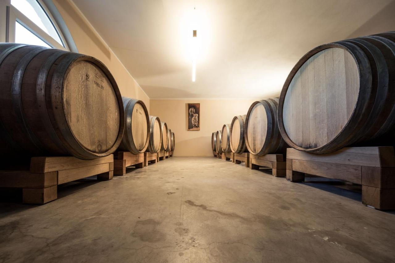 아피아노 술라 스트라다 델 비노 Weingut Dona 빌라 외부 사진